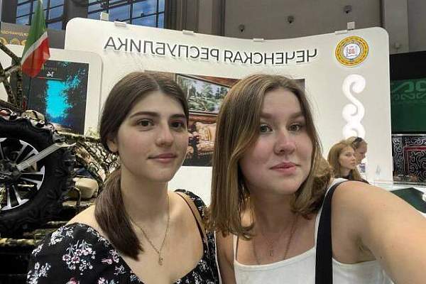 Студенты юридического факультета в очередной раз посетили Международную выставку-форум «Россия»