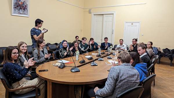 Состоялось заседание Клуба молодых историков РГГУ