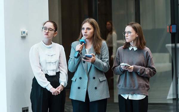 Студенты факультета рекламы и связей с общественностью РГГУ приняли участие в «PR-Battle» от АКМР и завоевали 5 призовых мест