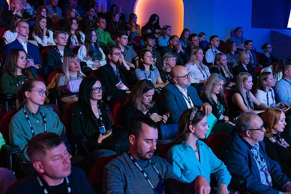 Россия как архитектор новой модели цивилизации: РГГУ на симпозиуме «Создавая будущее»