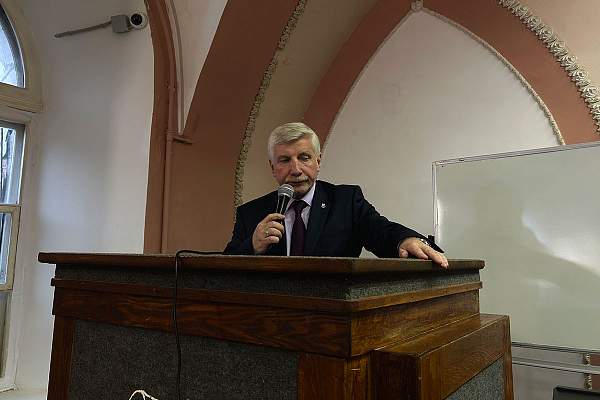 В ИАИ РГГУ прошла встреча с директором и сотрудниками Российского государственного архива Военно-Морского Флота