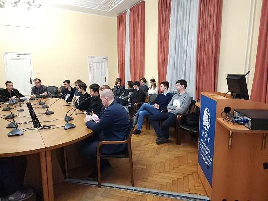 Презентация книги "Живая память" на Клубе молодых историков РГГУ