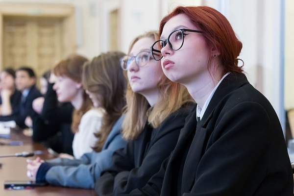 РГГУ и Общественная палата обсудили вклад Фиделя Кастро в построение многополярного мира