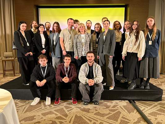 Студенты 3 курса направления подготовки «Гостиничное дело» кафедры общественных связей, туризма и гостеприимства РГГУ прошли обучение на выездном семинаре для отельеров «Путь к звездам»