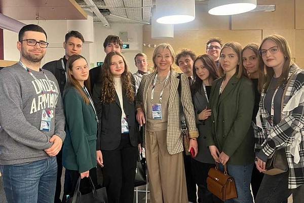 Студенты РГГУ посетили Общественный штаб по наблюдению за выборами в Москве