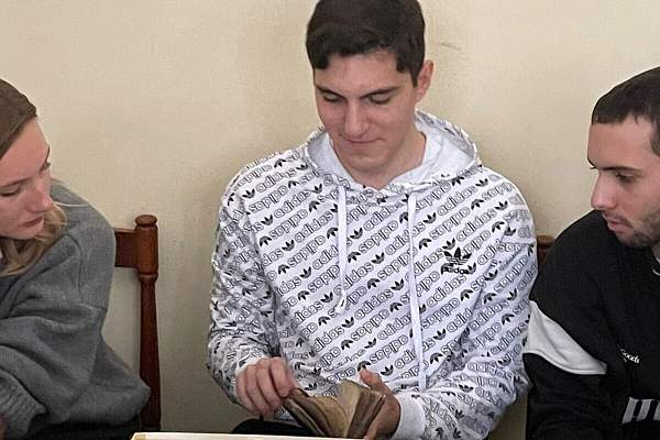 Студенты юридического факультета ИЭУП посетили Российский государственный архив древних актов