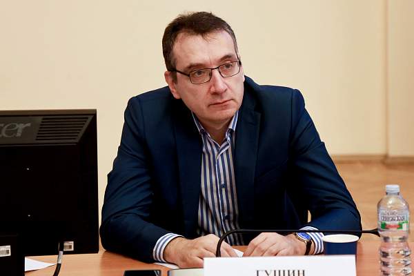 Первый  молодежный Форум славянских университетов в РГГУ