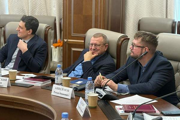 Ведущие социологи РГГУ выступили с ключевыми докладами на форуме «Наука и образование: стратегии развития»