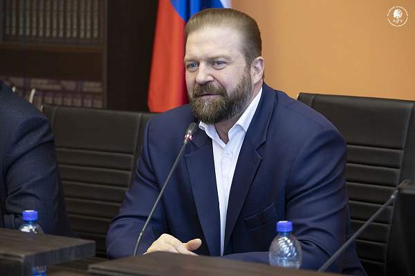 Социологический факультет ИСЭН РГГУ провёл юбилейный «Социологический нарратив 2026»