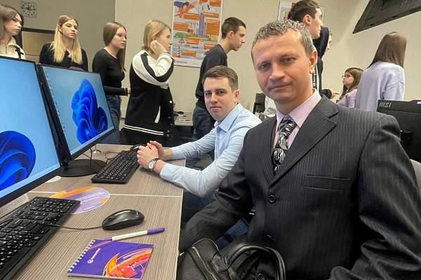 Студенты-волонтеры Юридической клиники РГГУ посетили Учебный центр КонсультантПлюс