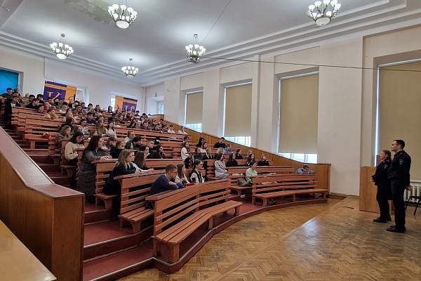 Состоялась встреча студентов с представителями Следственного управления УВД по ВАО ГУ МВД России по г. Москве