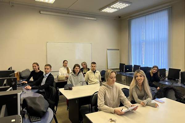 На юридическом факультете ИЭУП РГГУ состоялось заседание студенческого научного объединения «Прогресс»