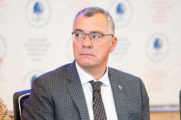 Укрепление международных связей и поддержка студентов: итоги заседания учёного совета РГГУ