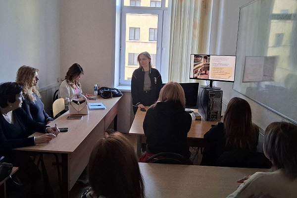 Студенческий круглый стол на тему: «Экскурсионная деятельность в России: проблемы и перспективы развития»