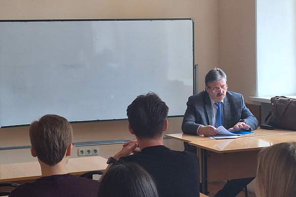  Неделя карьеры на экономическом факультете ИЭУП 