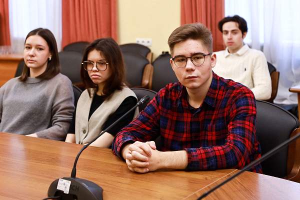 В РГГУ прошла встреча студентов с гендиректором треста «Арктикуголь»