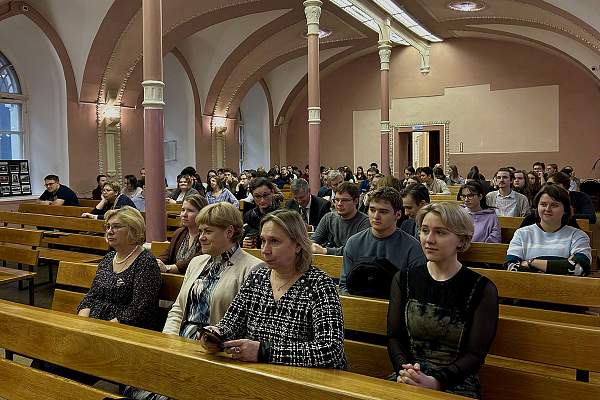 В ИАИ РГГУ прошла встреча с директором и сотрудниками Российского государственного архива Военно-Морского Флота