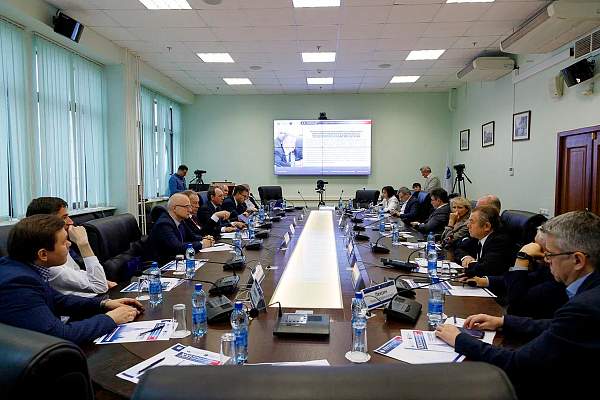 Новые горизонты государственного управления: роль гуманитарных наук в современном мироустройстве