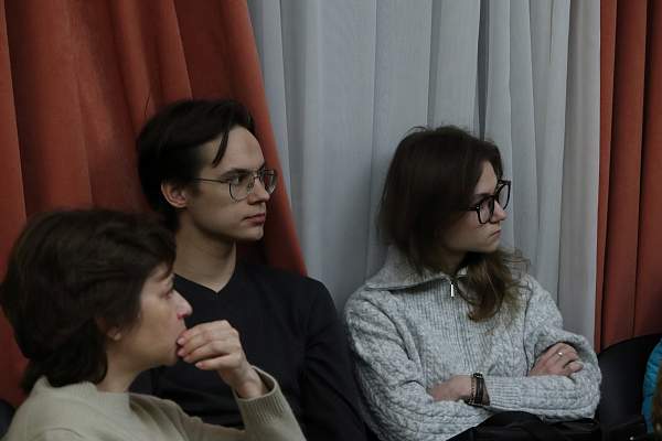 На совместном заседании СНО «Советская повседневность» и «Лаборатории новой локальной истории» обсудили историю Канала имени Москвы.