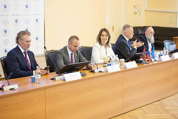 В РГГУ стартовала программа повышения квалификации, направленная на формирование цивилизационной идентичности