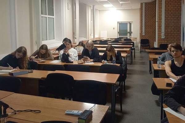 Диалог с профессией: в РГГУ прошёл рефлексивный лекторий для студентов-психологов
