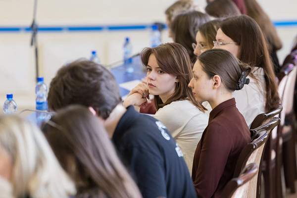 РГГУ и Общественная палата обсудили вклад Фиделя Кастро в построение многополярного мира