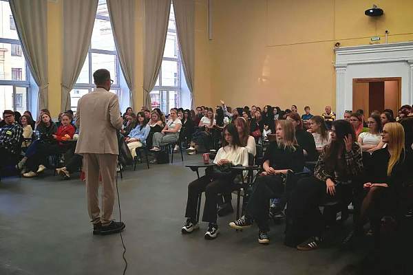 Что является главным оружием медийщика?