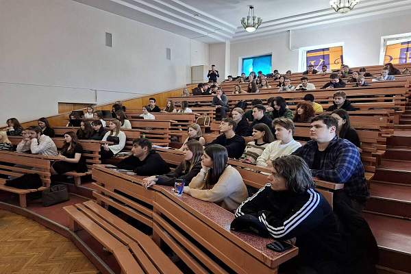 Состоялась встреча студентов РГГУ с сотрудниками линейного отдела МВД России на водном транспорте