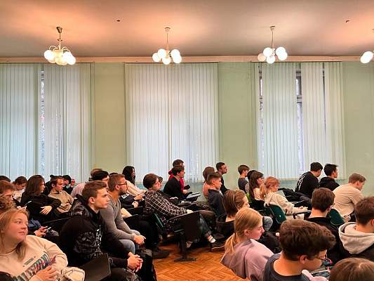 Встреча телекоммуникационной компании МГТС, кадрового партнера РГГУ, со студентами Факультета информационных систем и безопасности