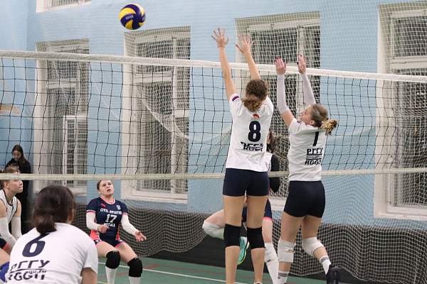 Женская сборная РГГУ по волейболу завершила первый круг игрового сезона XXXVII МССИ