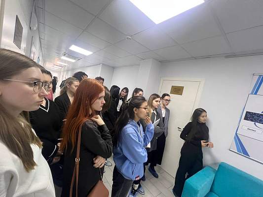 Экскурсия в Центр междисциплинарных исследований РАО