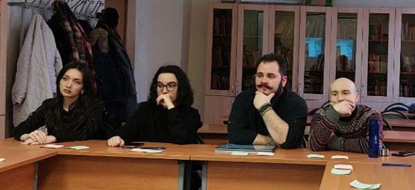 Прошли первые дебаты Доржиевского общества