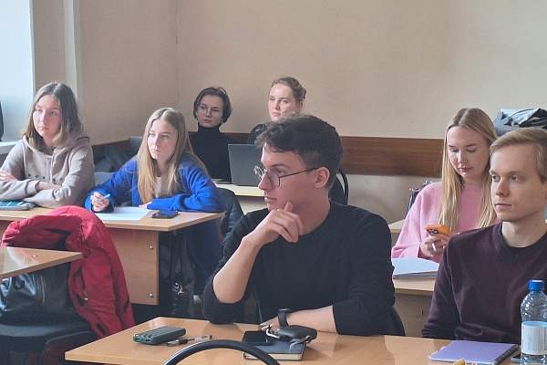  Неделя карьеры на экономическом факультете ИЭУП 