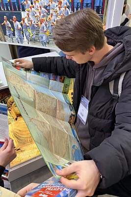 Студенты РГГУ посетили выставку “MITT 2025”