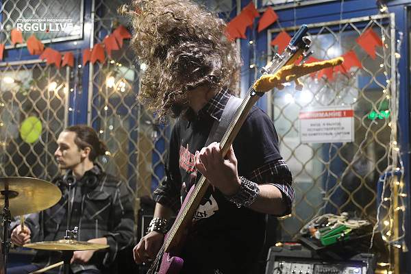 Осенний фестиваль «ОбщЯга-Осень»: как студенты РГГУ создали уют вопреки непогоде