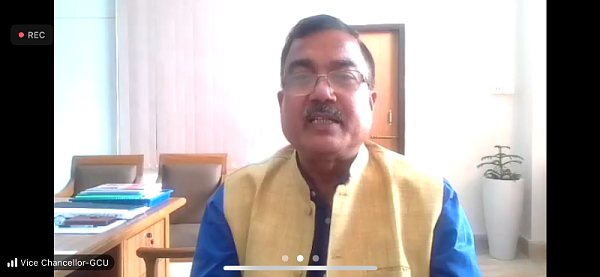 Учащиеся РГГУ вместе с иностранными студентами отметили ежегодный День родного языка