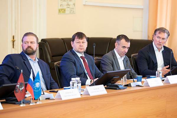 Укрепление международных связей и поддержка студентов: итоги заседания учёного совета РГГУ