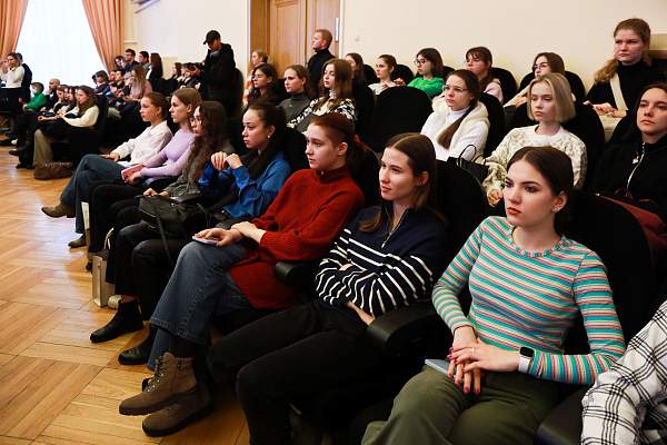 Открытие АНО по содействию и поддержке молодежных и студенческих инициатив «История будущего» и подписание договора