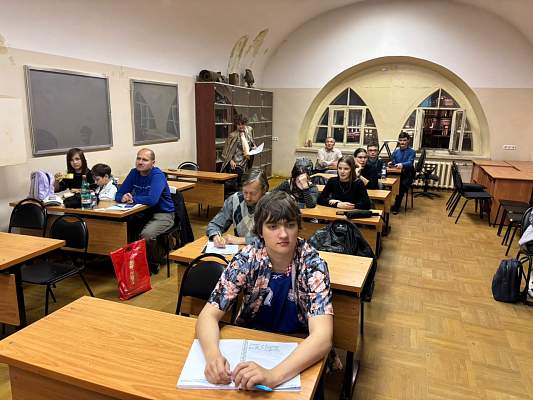 Студенты и преподаватели РГГУ обсудили историю зарождения, национального кинематографа в советских республиках в 1920-1930-х гг.