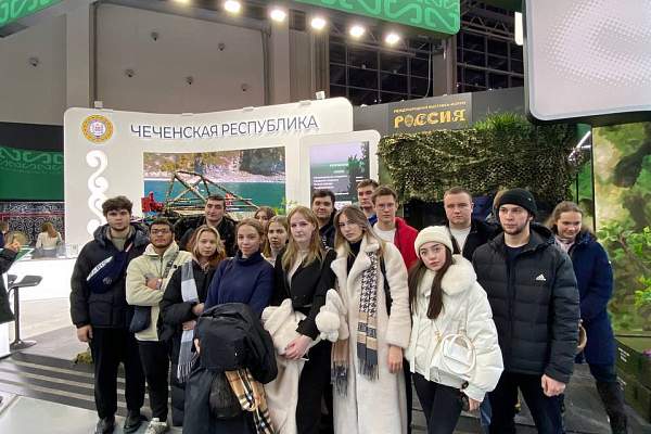 Студенты юридического факультета РГГУ посетили день Чеченской Республики в рамках международной выставки-форума «Россия» на ВДНХ 