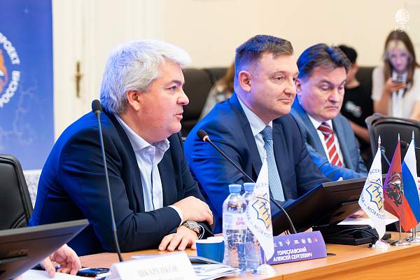 В РГГУ разрабатывают новую систему ценностного воспитания молодёжи