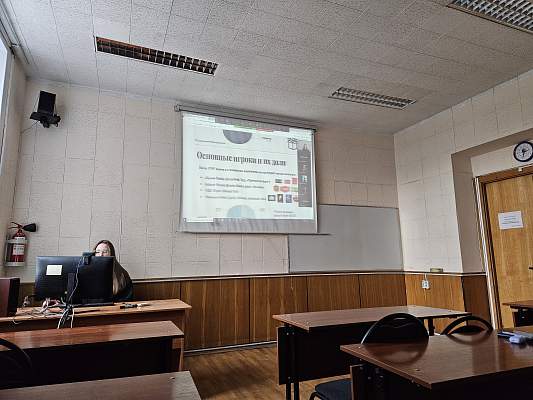 В РГГУ состоялся студенческий круглый стол «Передовые технологии маркетинговых исследований в ускорении развития российского рынка»