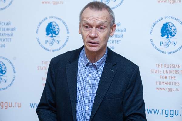 В РГГУ открылась выставка «Евромайдан: сущность и последствия антиконституционного переворота 2013-2014 годов на Украине»