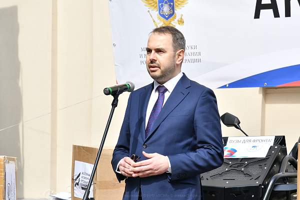 РГГУ принял участие в отправке самой масштабной партии помощи в рамках акции «Вузы для фронта!»