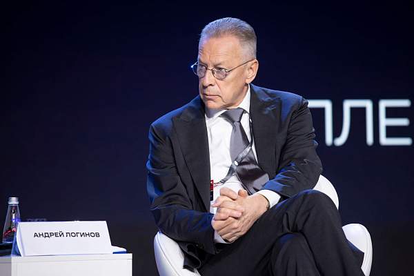 Образование в эпоху ИИ: традиции как фундамент будущего 